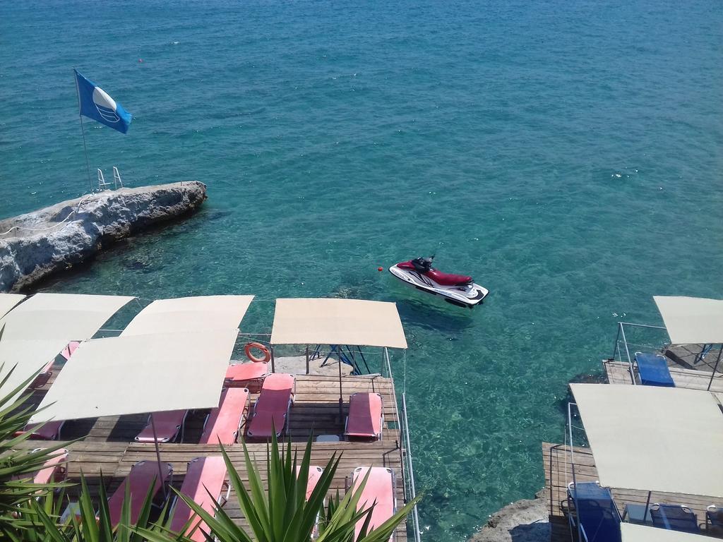 Argo Hotel Aegina Экстерьер фото